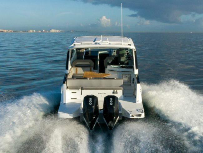 Gran Turismo 32 Outboard
