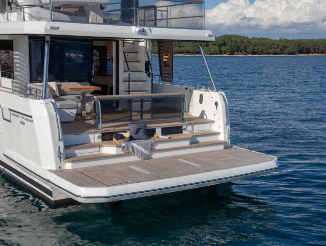 62 Grand Twawler