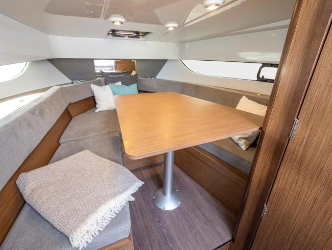 Beneteau Flyer 9 Sundeck