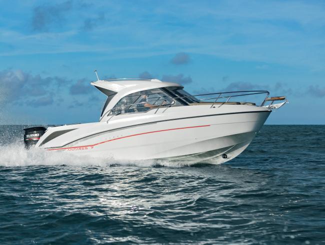 Antaris 7 Outboard
