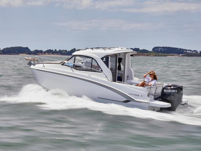 Antaris 7 Outboard