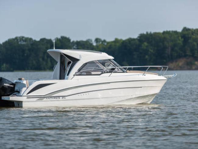 Antaris 7 Outboard