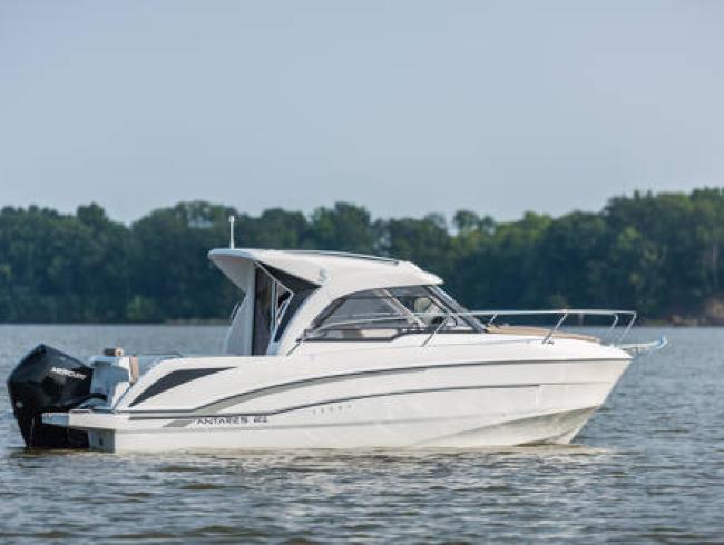 Antaris 7 Outboard