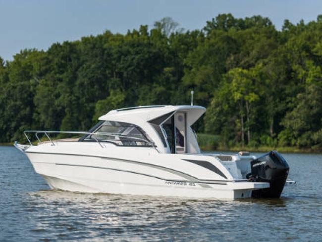 Antaris 7 Outboard