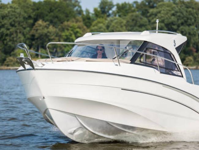 Antaris 7 Outboard