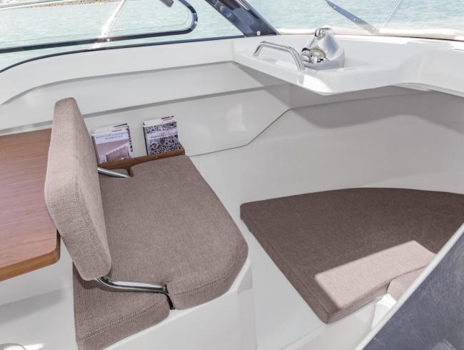 Antaris 7 Outboard