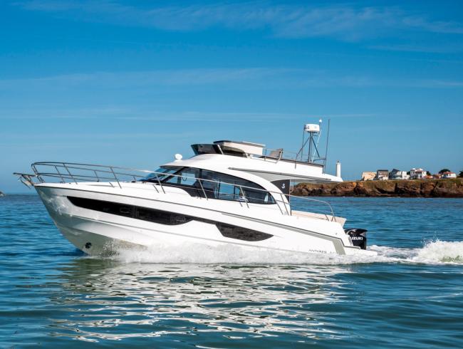Beneteau Antaris 11