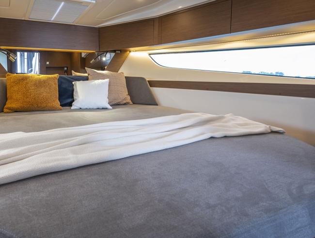 Beneteau Antaris 11