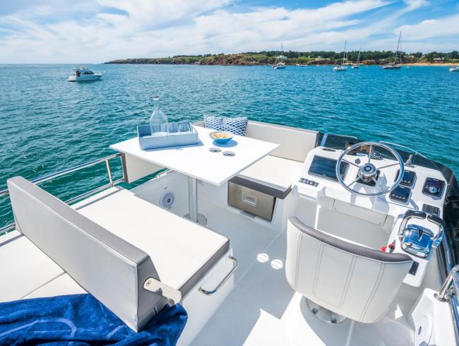 Beneteau Antaris 11