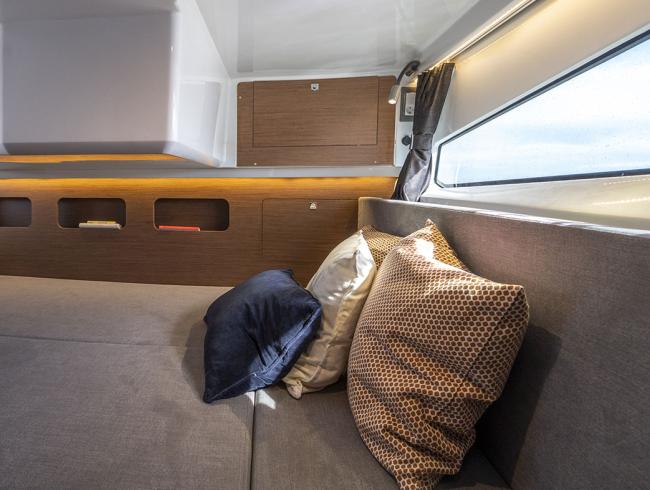 Beneteau Antaris 11