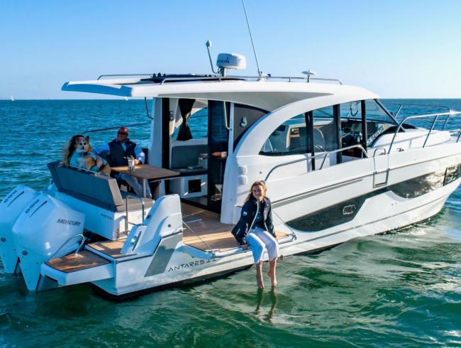 Beneteau Antaris 11