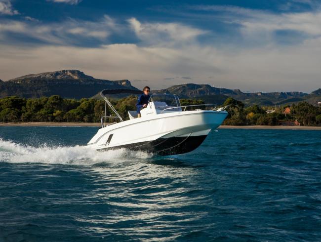 Beneteau Flyer 6 Spacedeck
