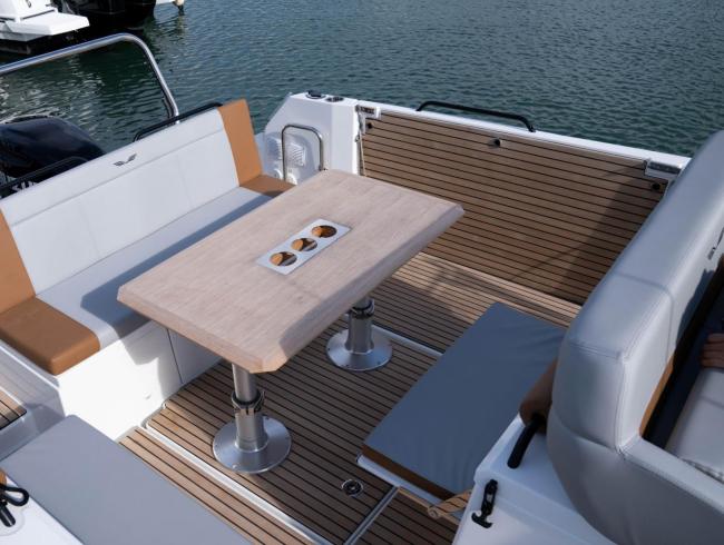 Flyer 9 Spacedeck