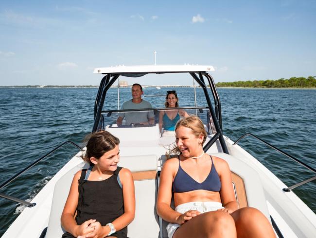 Flyer 8 Sundeck