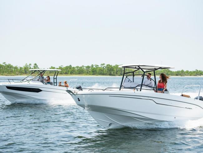 Flyer 8 Sundeck