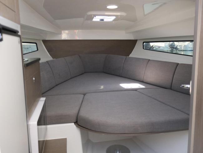 Flyer 8 Sundeck